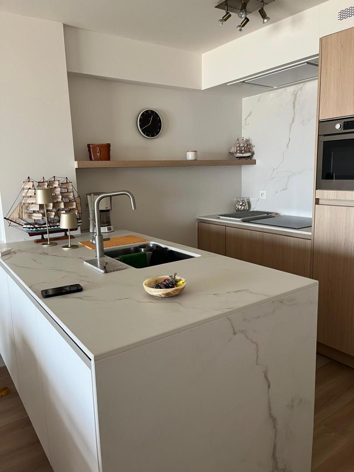 Seagull, Ruim En Volledig Vernieuwd Appartement Met Zeezicht In Westende Middelkerke Exterior foto